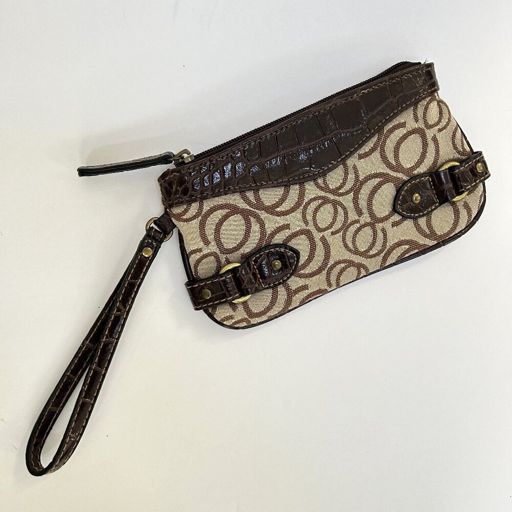 Brown and Cream Wristlet